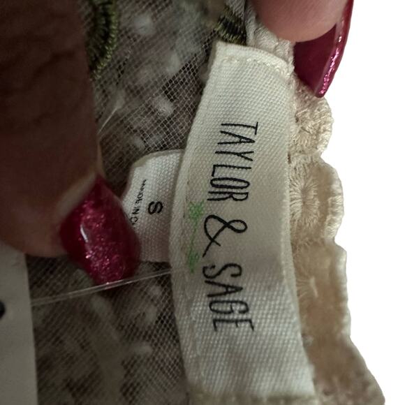 Taylor & Sage Cardigan - Picture 3 of 5